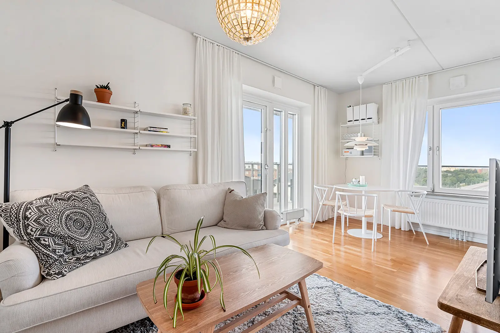 Apartment, Almbygatan 10, 9tr. Photo 1 of 5