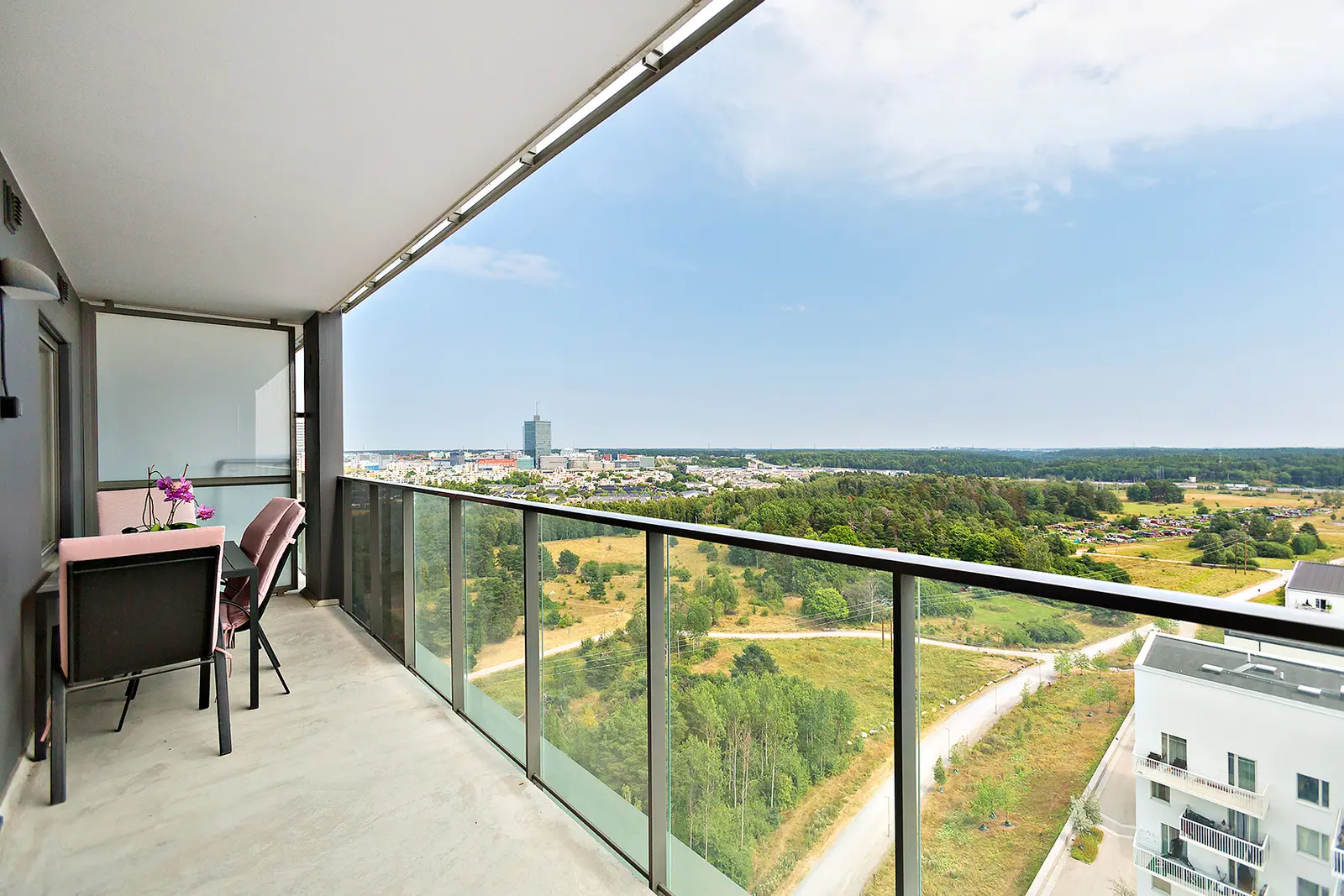 Apartment, Almbygatan 10, 14tr. Photo 1 of 5