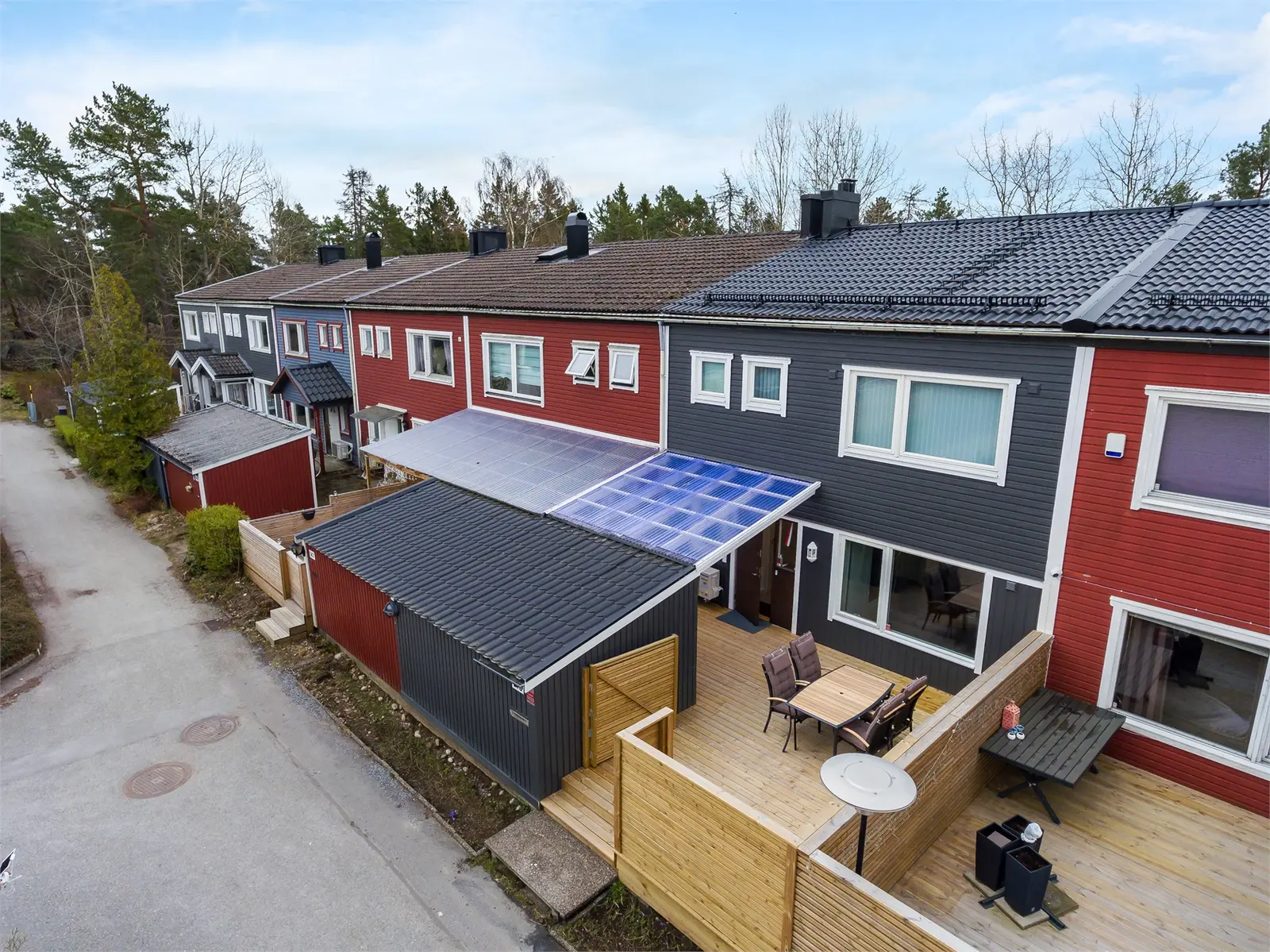 Villa, Stora Björnens gata 148. Bild 1 av 5