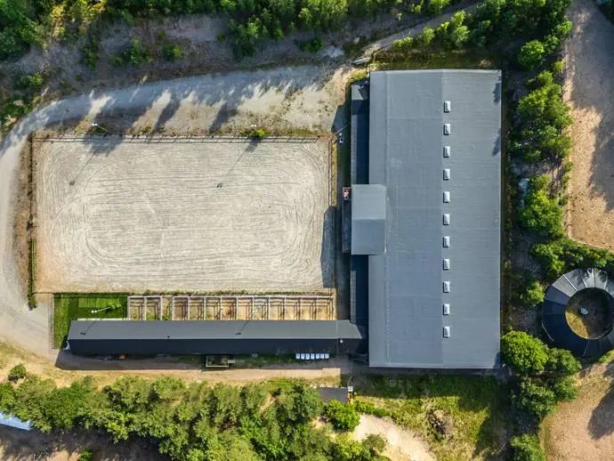 Bild 1 av 20 på GAMLA DYVIKSVÄGEN 19