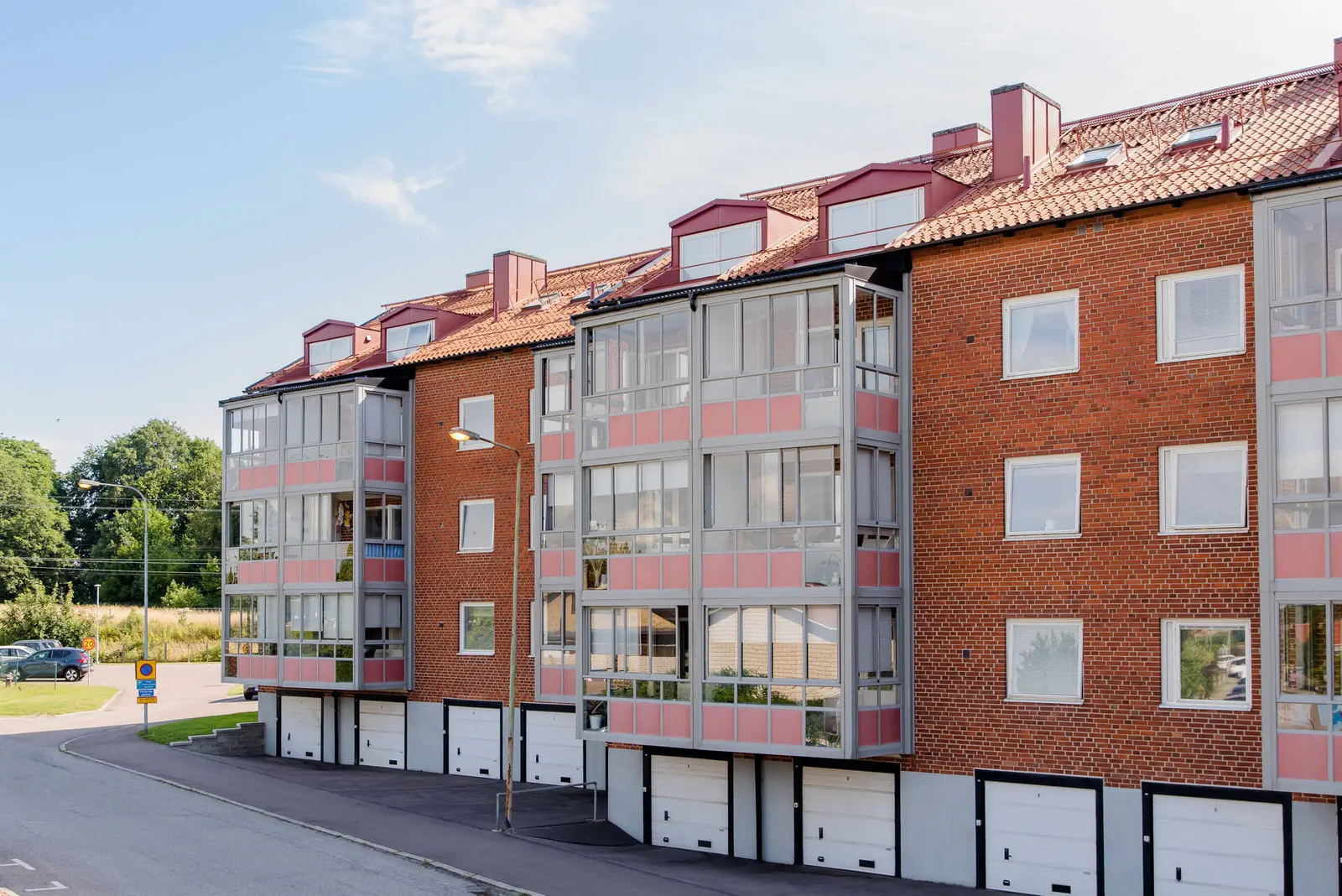 Bild 1 av 17 på Vångavägen 32D