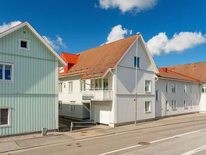 Bild 1 av 20 på Vallgatan 1a