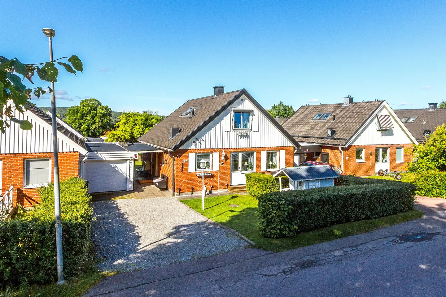 Bild 1 av 5 på Vällarevägen 13B