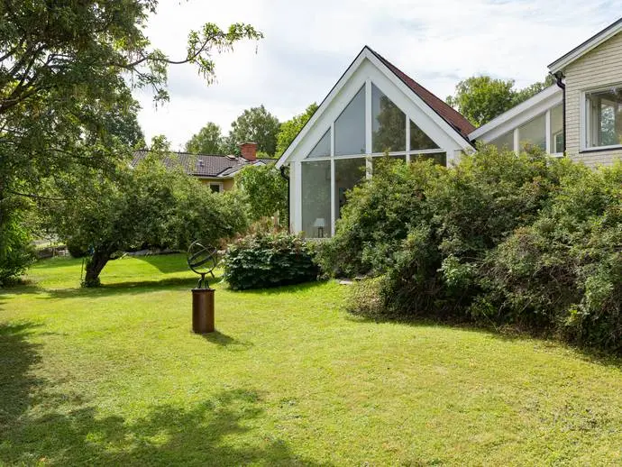 Villa, Kalvhagsvägen 4. Bild 1 av 20
