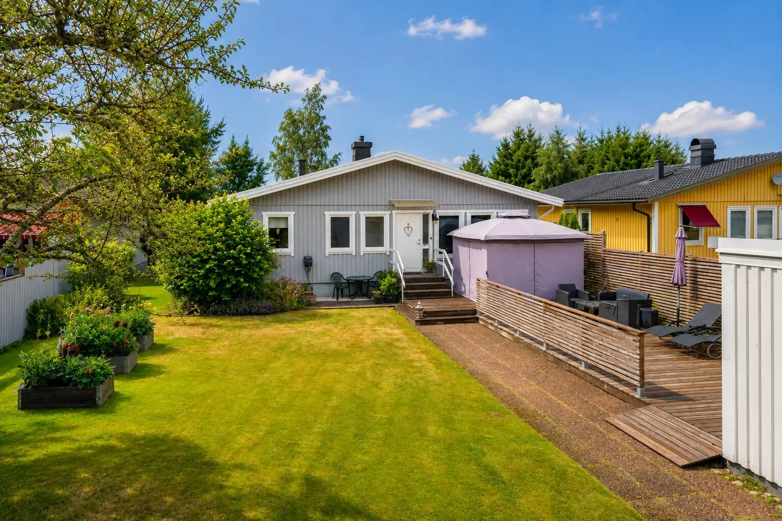 Villa, Baldersgatan 14, Götene. Bild 1 av 20