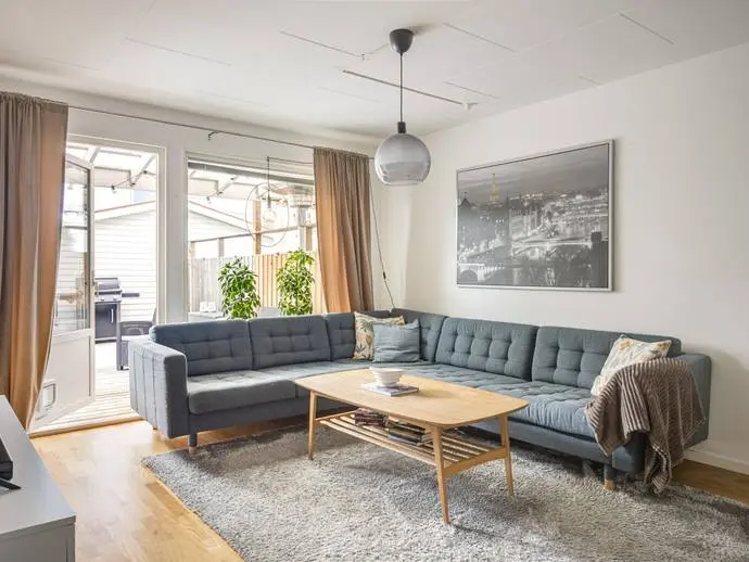 Apartment, Karlavägen 19. Photo 1 of 20