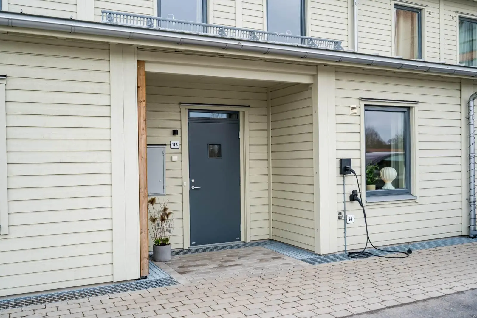 Par-/radhus, Alna gränd 11B, Örebro. Bild 1 av 28