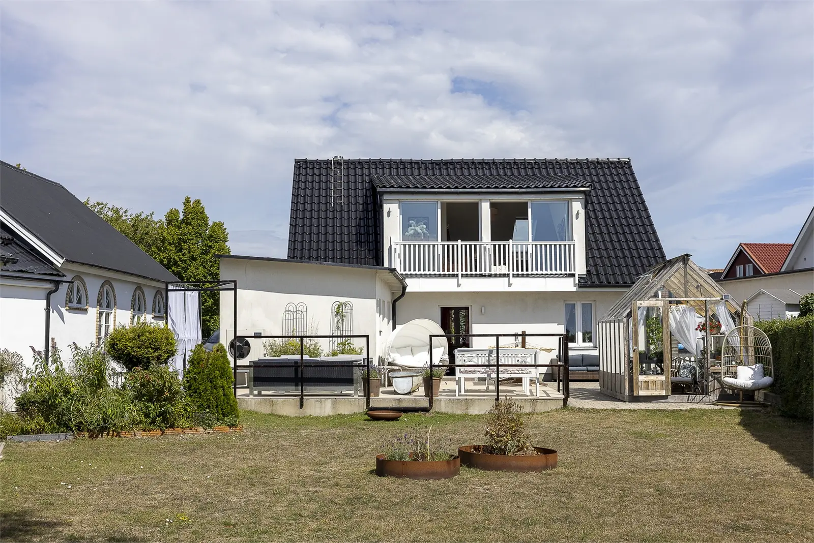Image 1 of 39 of Stavstensvägen
