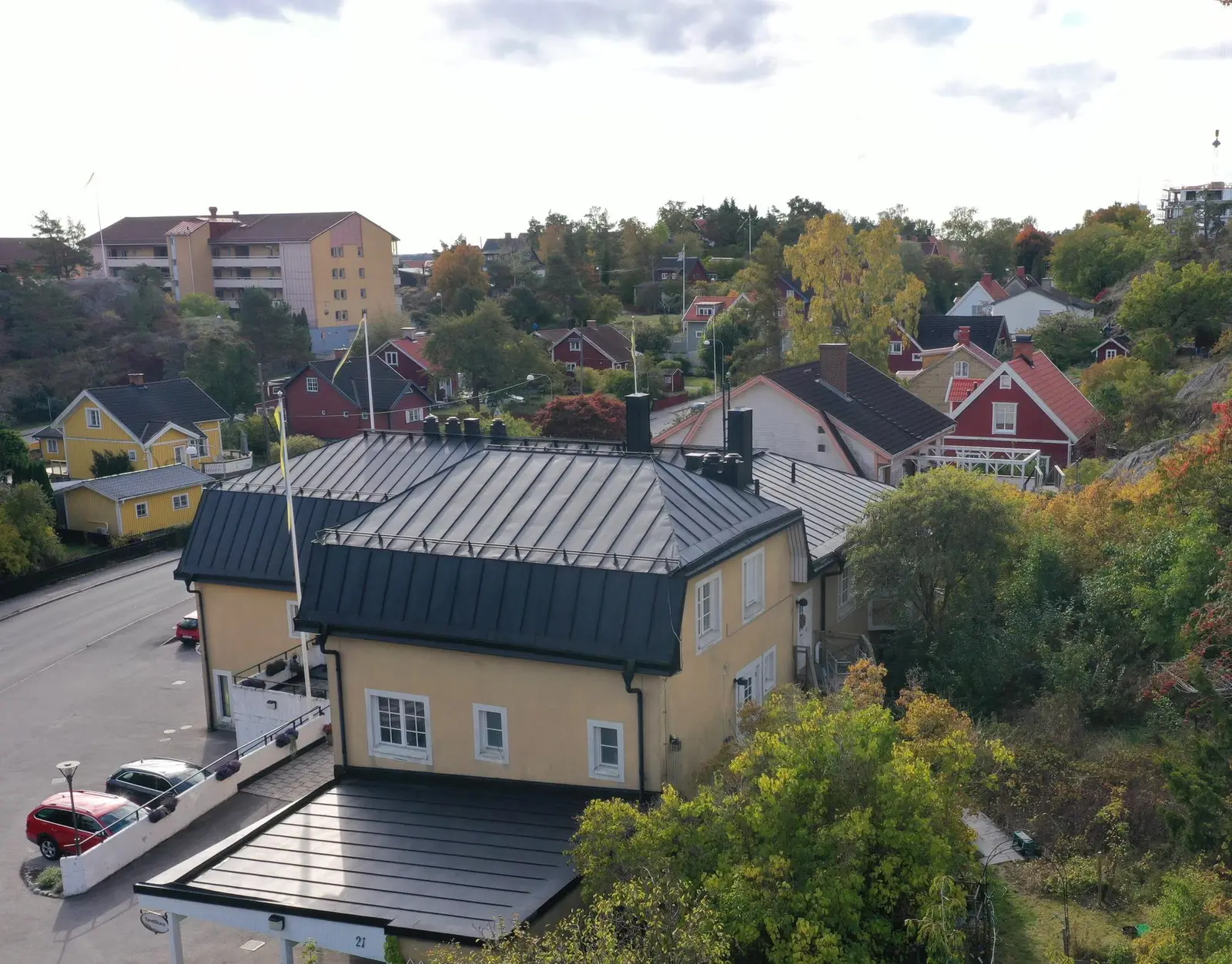 Bild 1 av 20 på Skolgatan 33