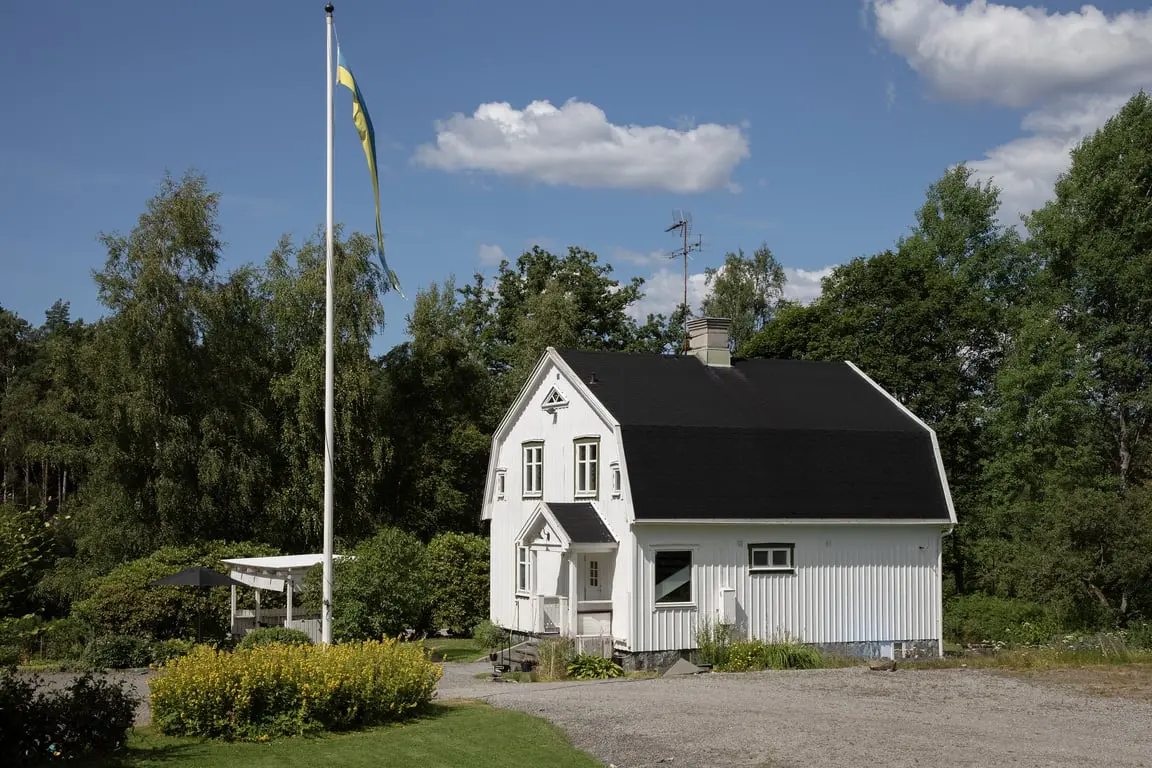 House, Fjäråsvägen 121, Mark. Photo 1 of 3