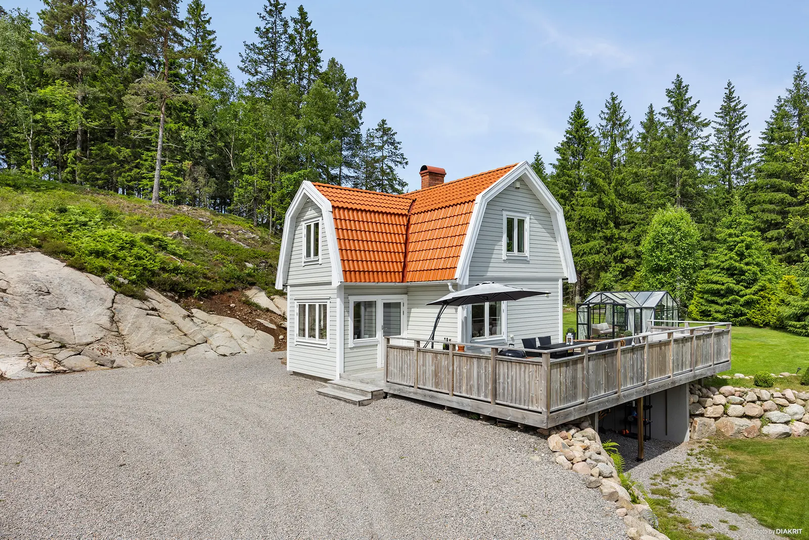 Villa, Amdal 138 44497 Svenshögen. Bild 1 av 20