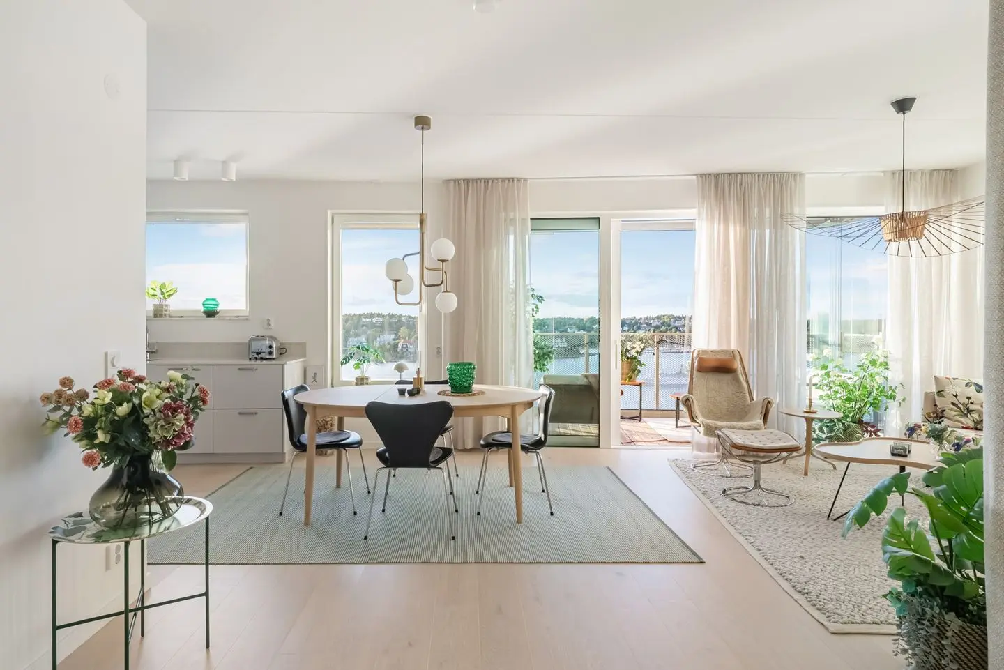 Apartment, Telegrafvägen 32, 9 vån (högst upp), SALTSJÖ-BOO. Photo 1 of 34