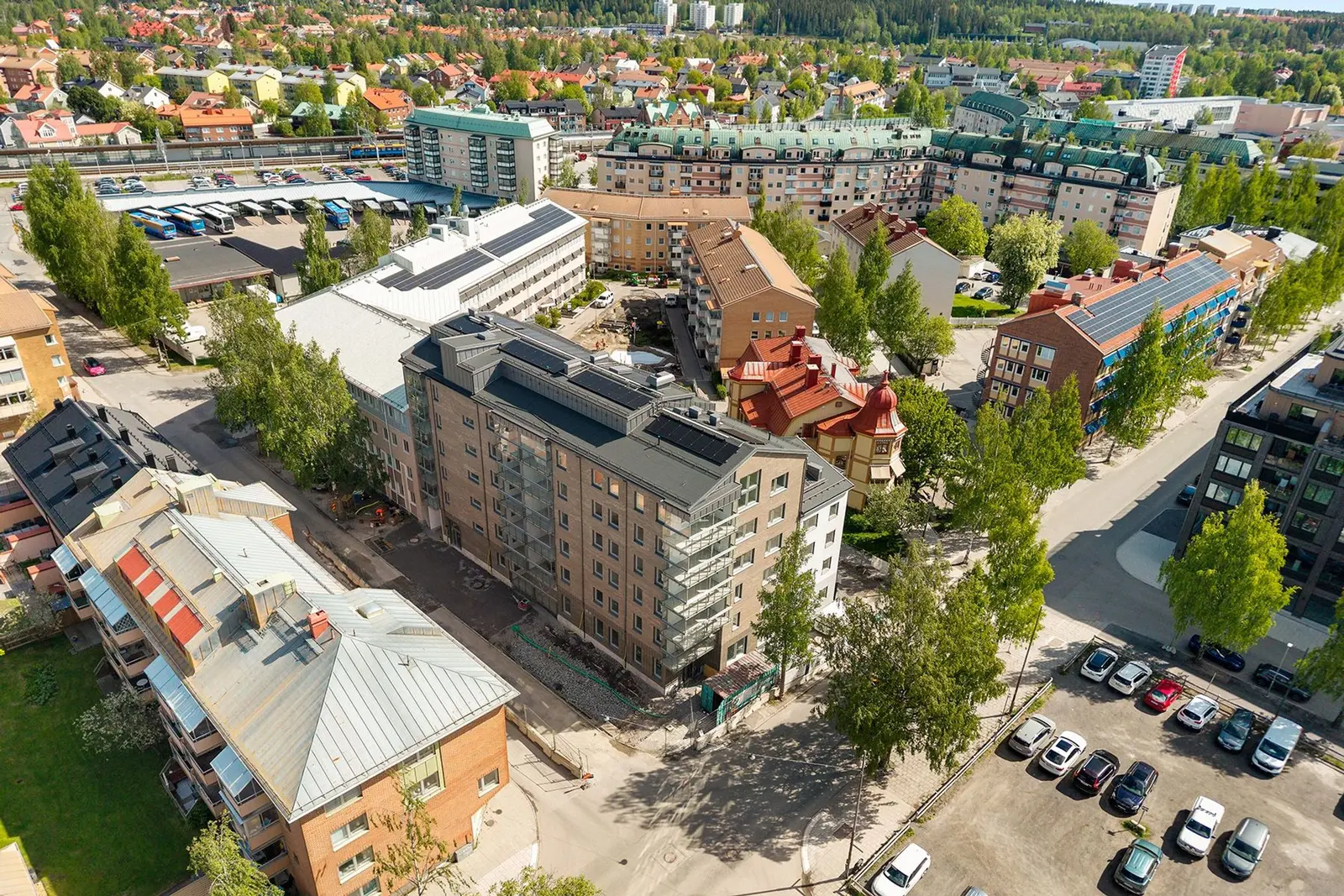 Lägenhet, Västra Norrlandsgatan 11B, Umeå. Bild 1 av 13