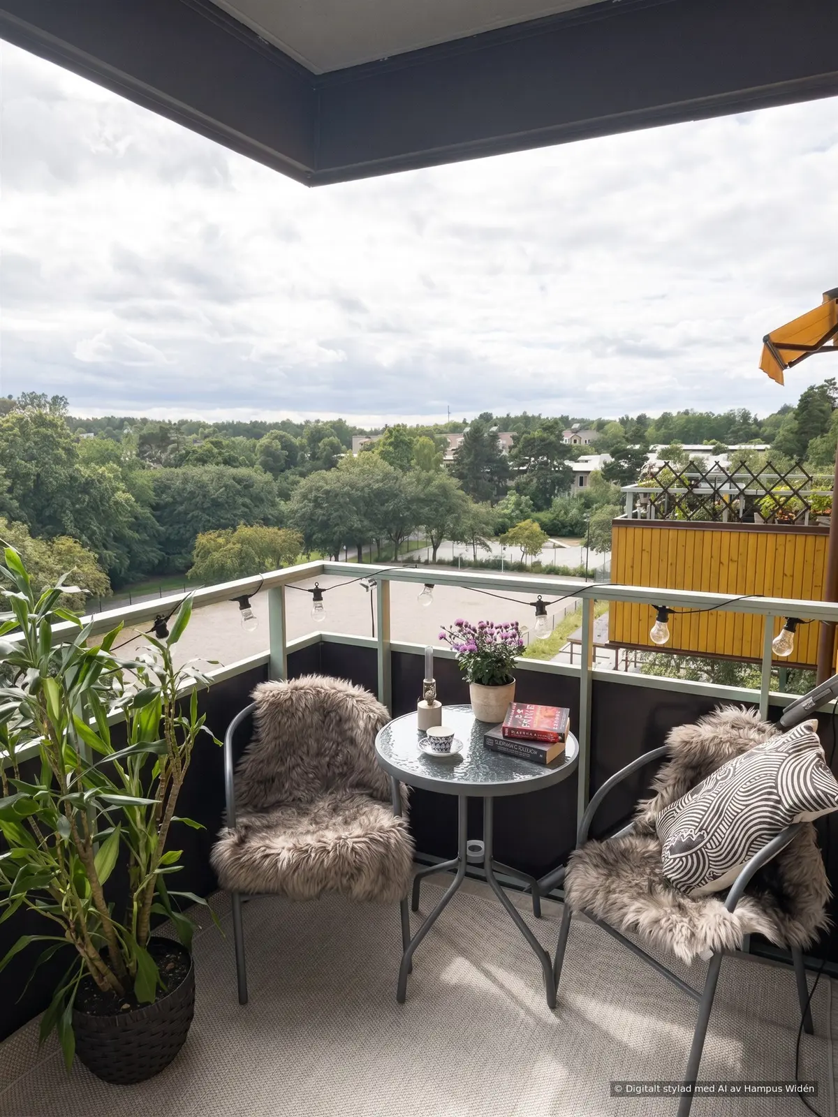 Lägenhet, Edövägen 7 I, Stockholm. Bild 1 av 6