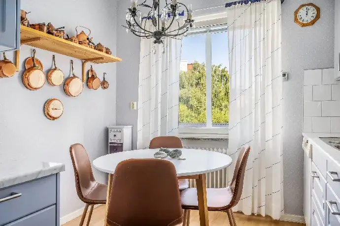 Bild 1 av 28 på Hagebygatan 41