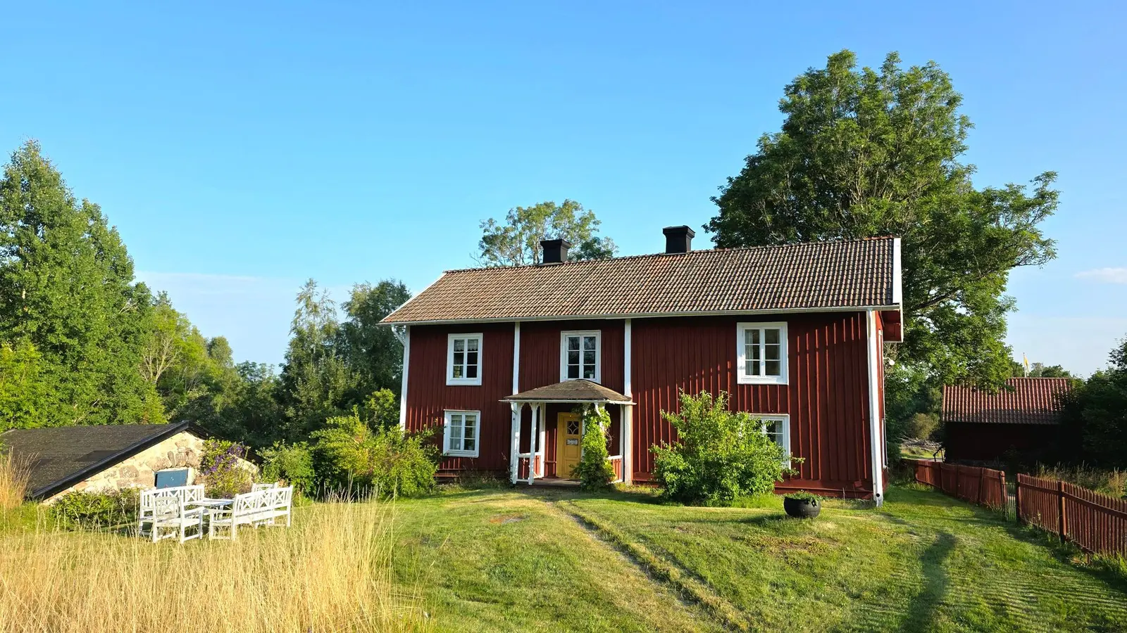 Bild 1 av 20 på Hässle Dångagård 3