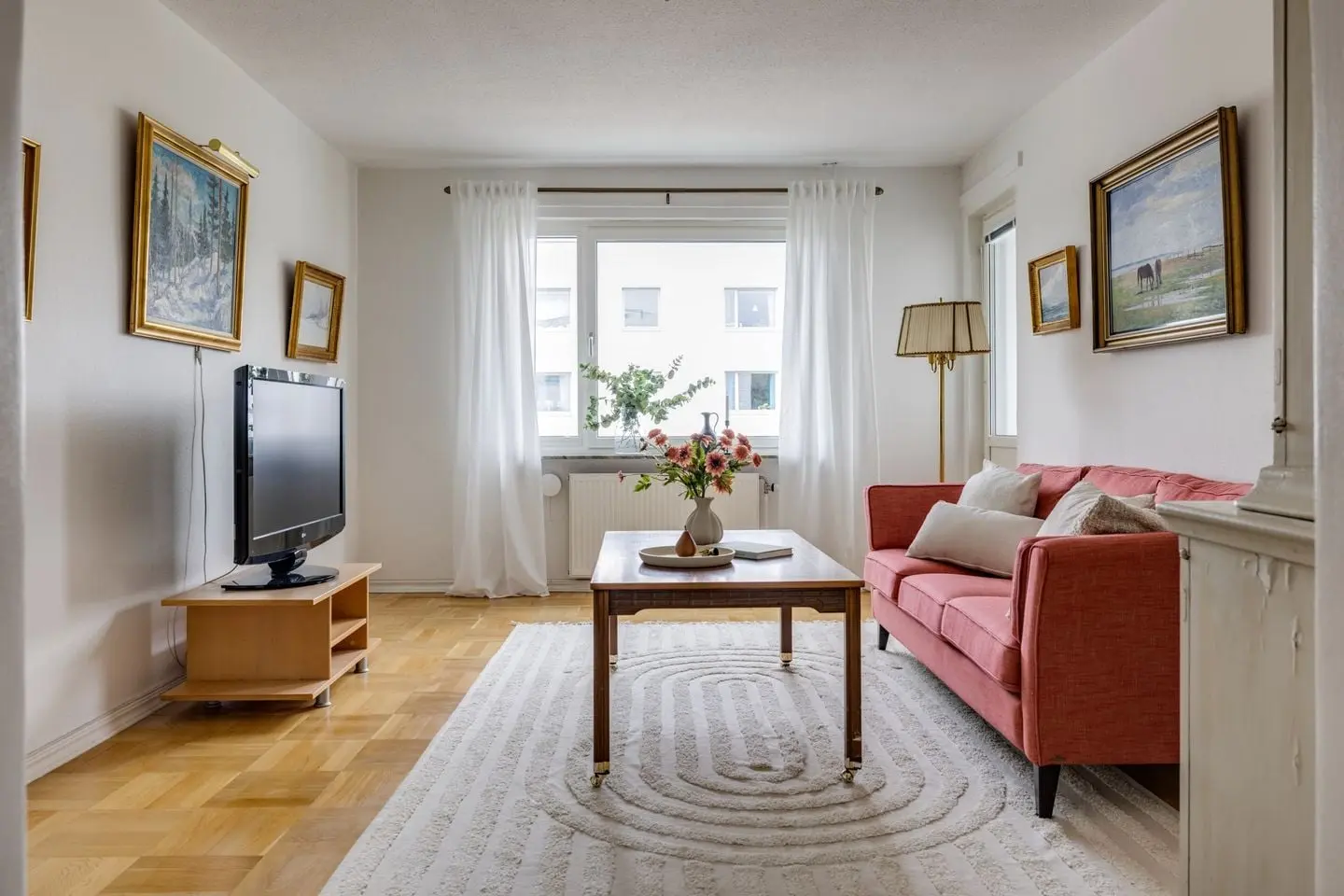 Apartment, Ivar Claessons gata 32, Kungälv. Photo 1 of 44