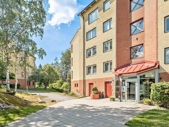 Bild 1 av 20 på Vitlöksgränd 9