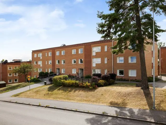 Lägenhet, Södra Storängsvägen 58a. Bild 1 av 15