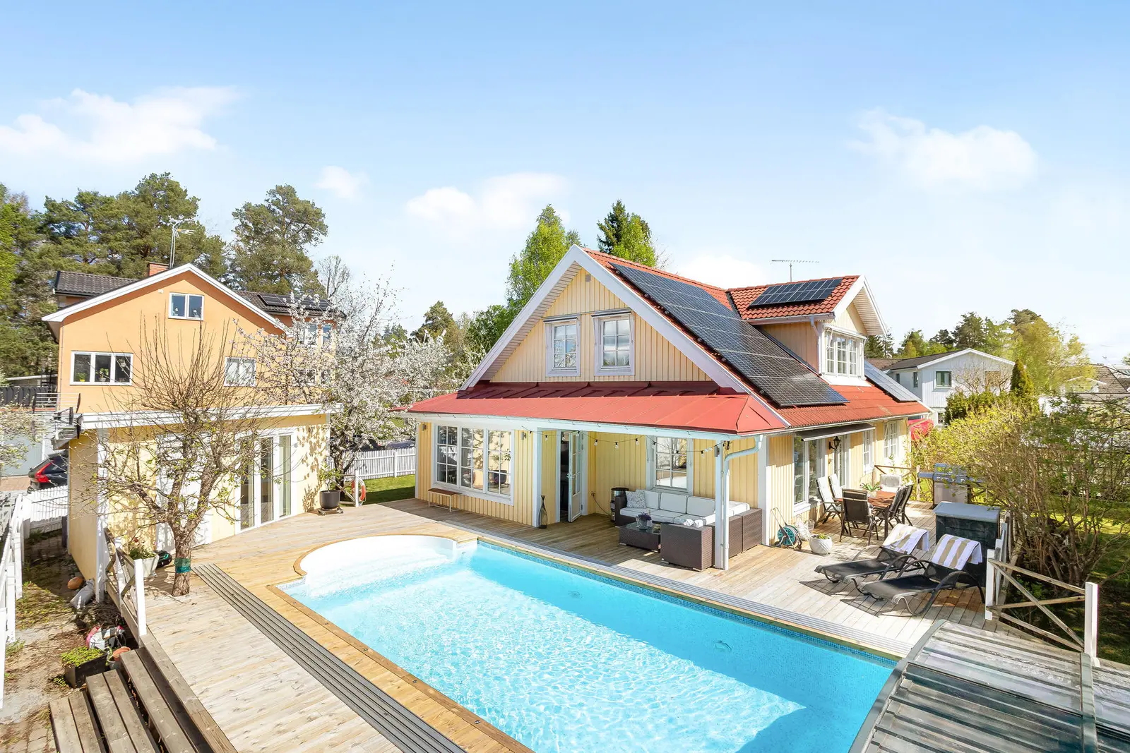 Villa, Hagvägen 8B, Järfälla. Bild 1 av 40