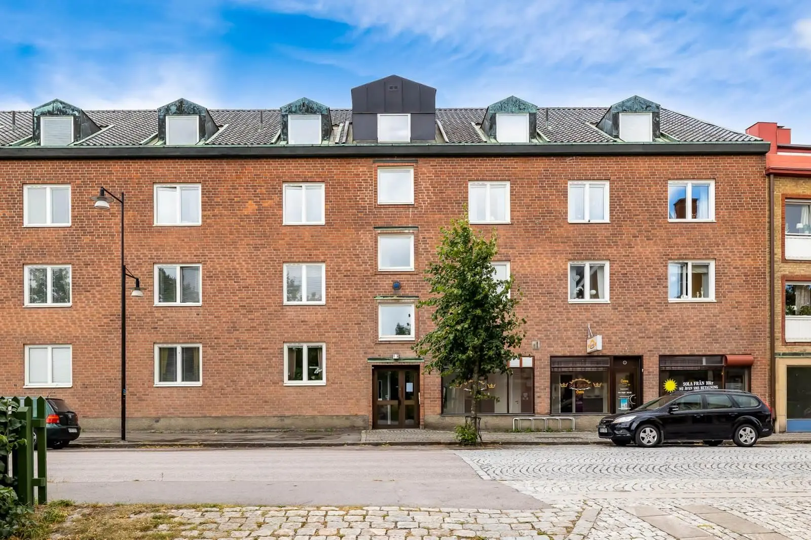 Lägenhet, Östra Storgatan 18, Hallsberg. Bild 1 av 20