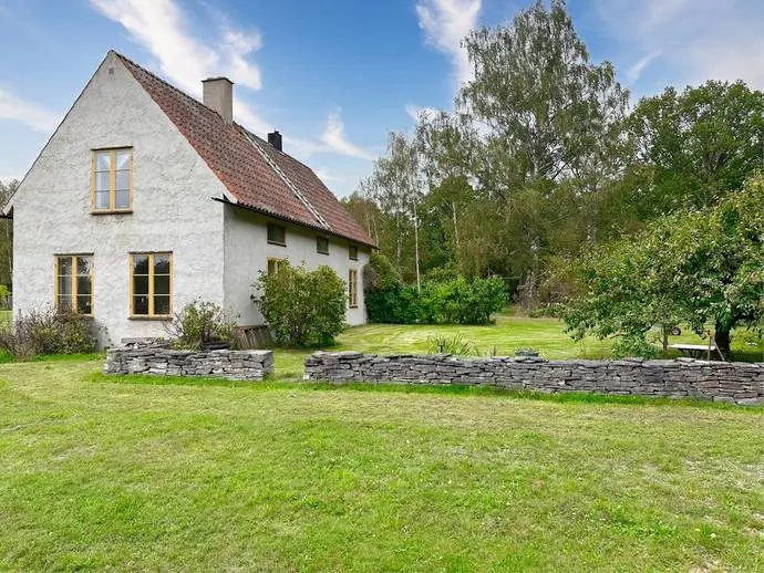 Villa, Grötlingbo Domerarve 816. Bild 1 av 20