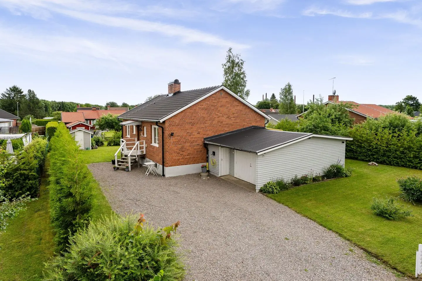 Bild 1 av 53 på Solskensvägen 16