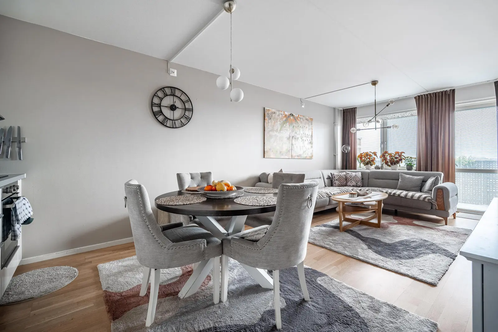Bild 1 av 20 på Råbyvägen 53E