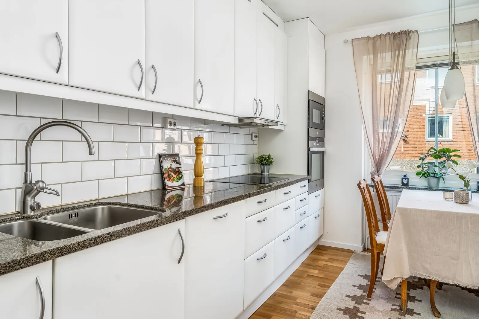 Bild 1 av 19 på Vattugatan 30b