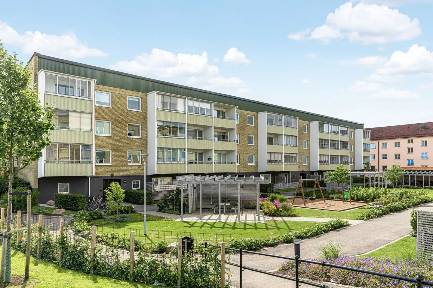 Lägenhet, Bruksgatan, Ängelholm. Bild 1 av 11