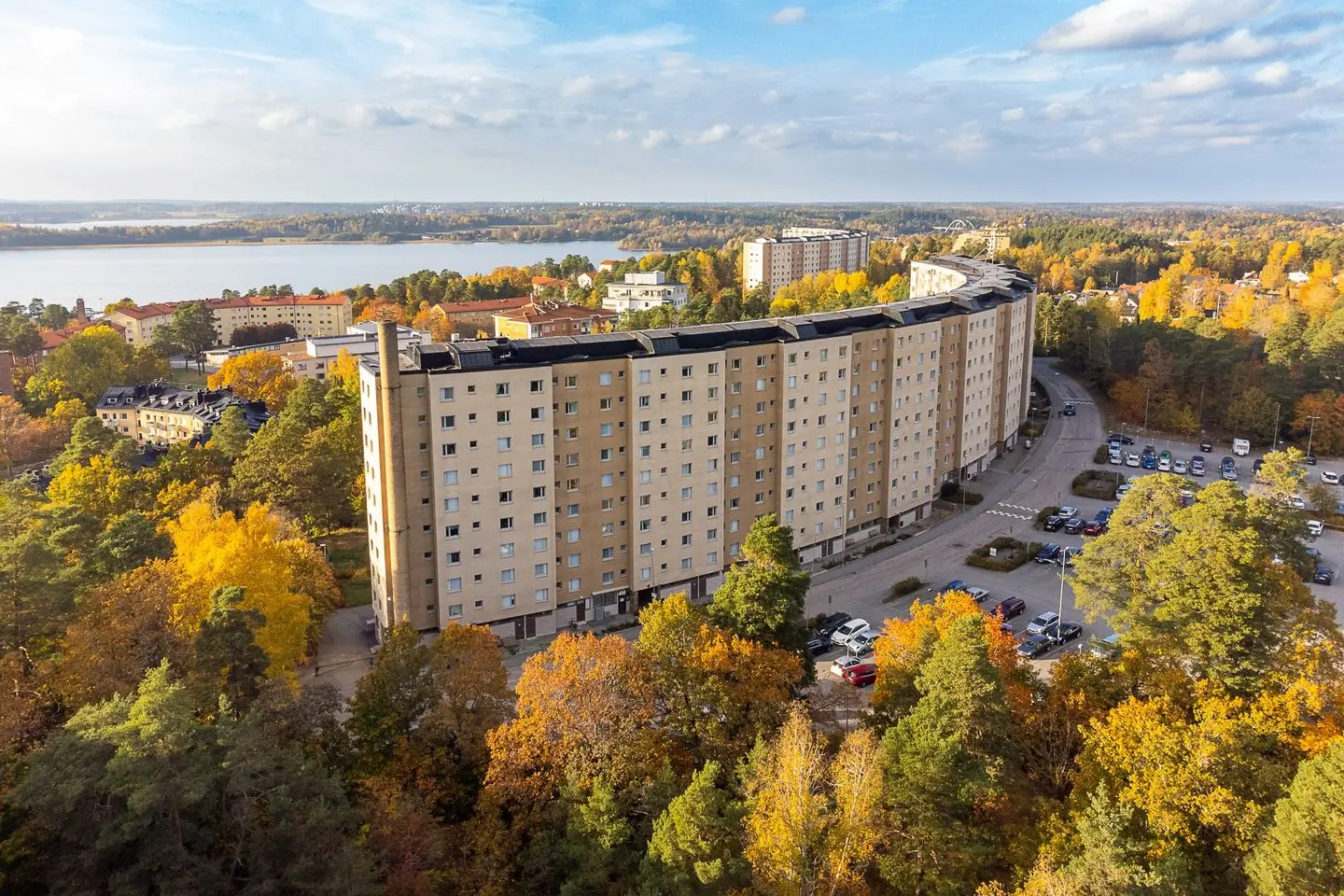 Lägenhet, Emaljvägen 14, vån 9/9, Järfälla. Bild 1 av 4