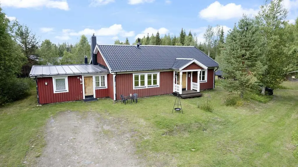 Bild 1 av 27 på Bergvägen 21