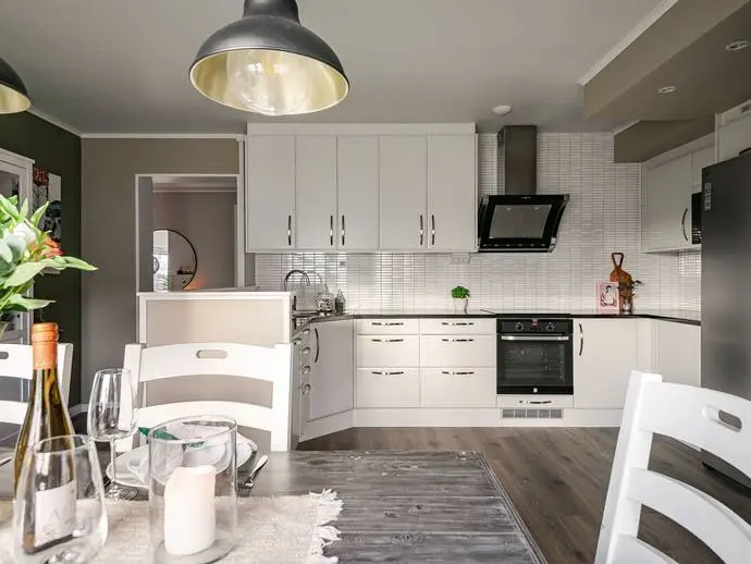Lägenhet, Burensköldsvägen 32A, Mjölby. Bild 1 av 20