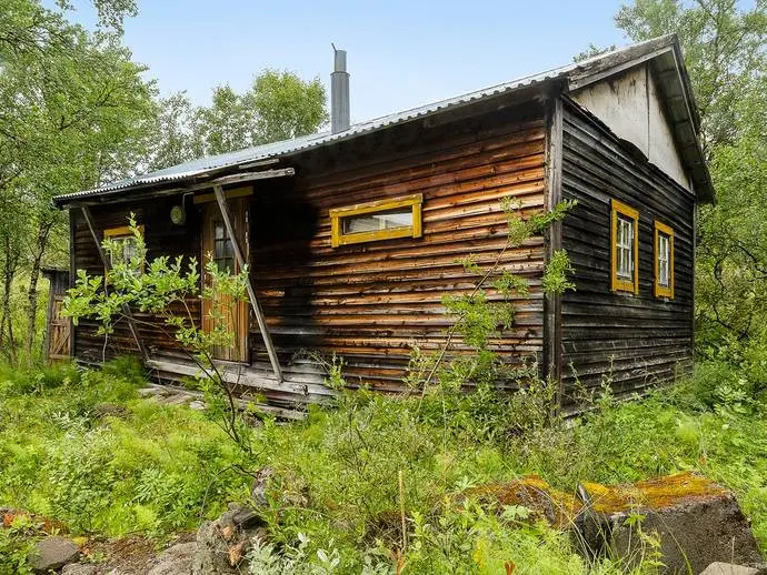 Bild 1 av 20 på Kesuvallen 667