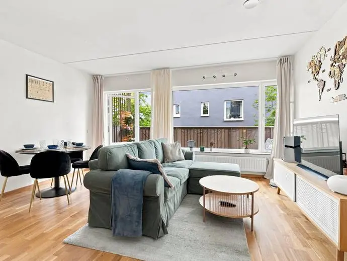 Apartment, Gamla Enköpingsvägen 152. Photo 1 of 20