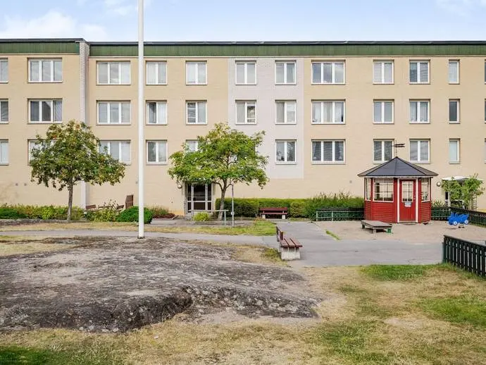 Image 1 of 20 of Frösängsvägen 54