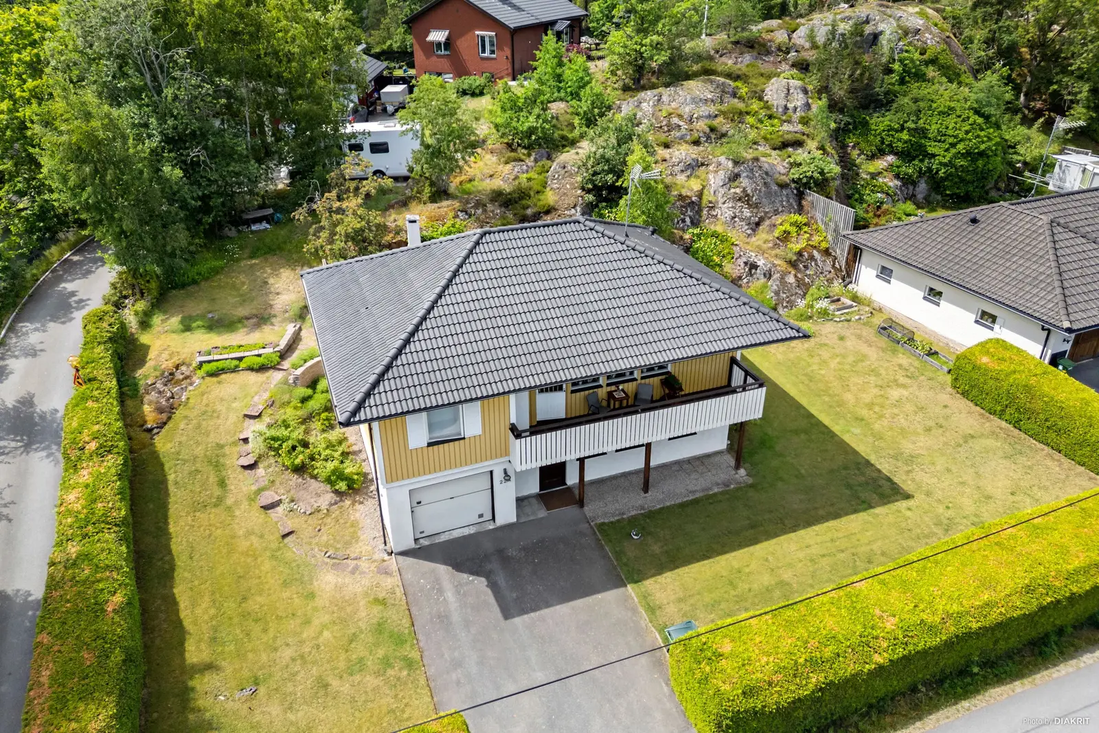 Bild 1 av 36 på Centralvägen 22a