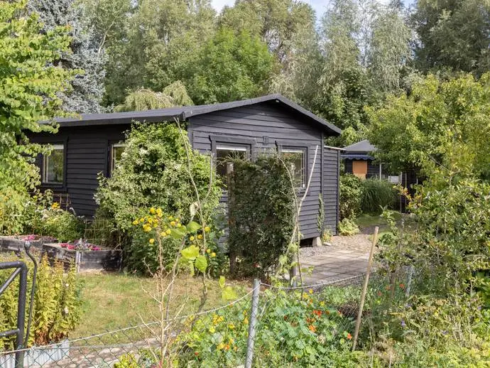 Image 1 of 20 of Silvergången 67