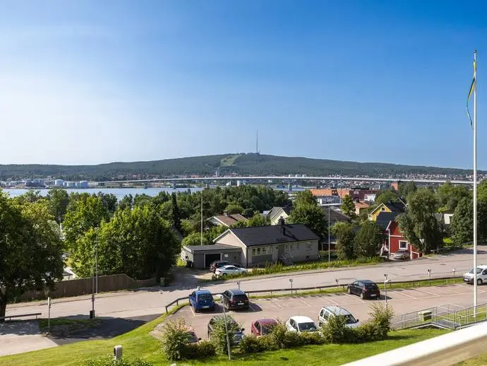 Lägenhet, Tjädervägen 2F, Sundsvall. Bild 1 av 20