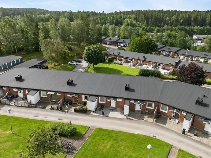 Bild 1 av 20 på Kransvägen 118
