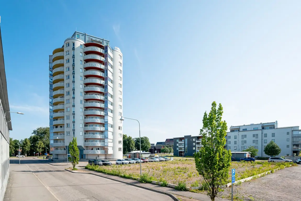 Image 1 of 24 of Tolagsgatan 5