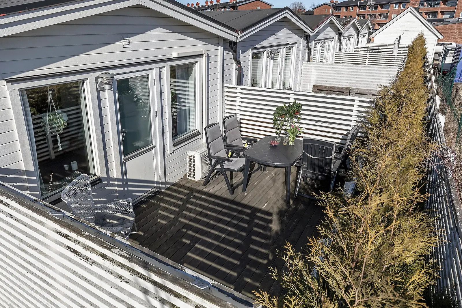 Bild 1 av 3 på Åttingsstigen 32G