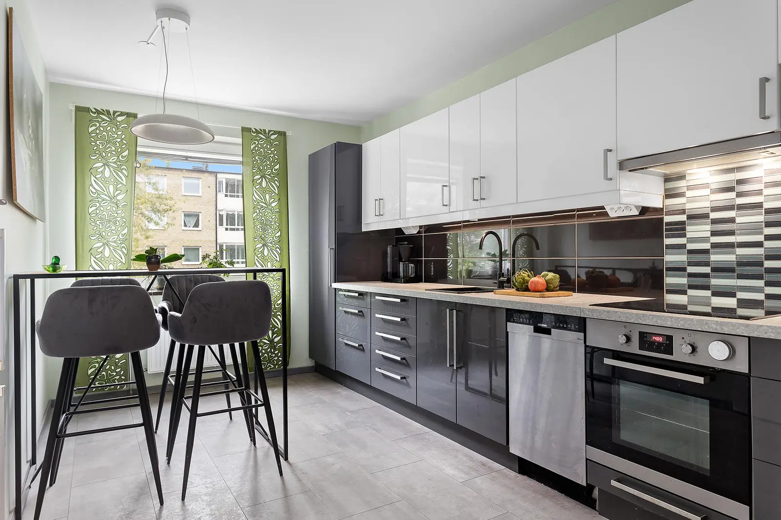 Image 1 of 19 of Kronetorpsgatan 62C
