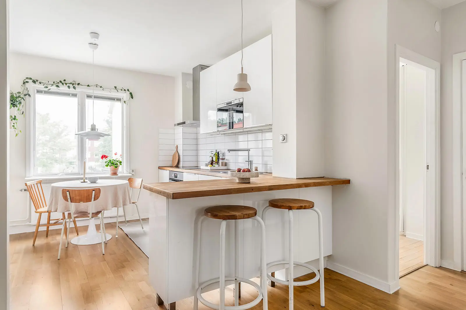 Lägenhet, Fryxellsgatan 18B. Bild 1 av 23