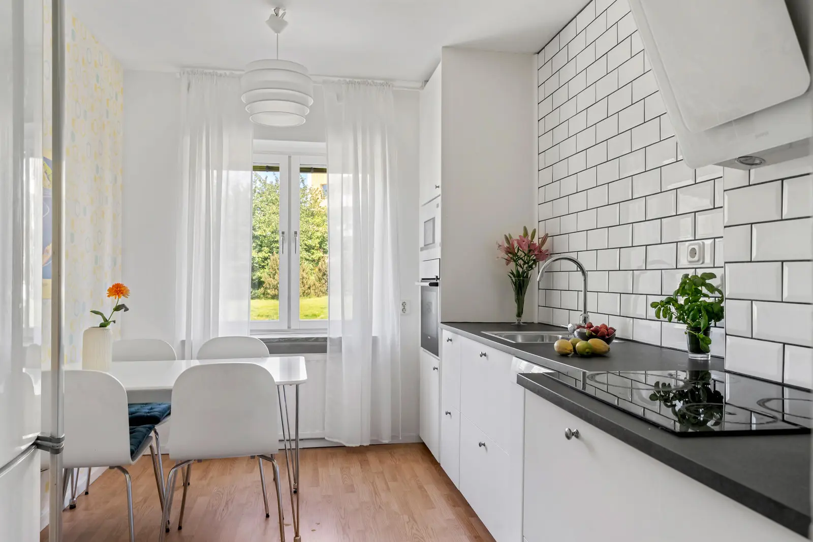 Lägenhet, Plåtmyntsgatan 27, Göteborg. Bild 1 av 29