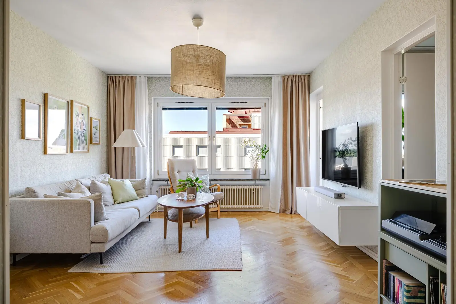 Lägenhet, Enebymovägen 11, Norrköping. Bild 1 av 23