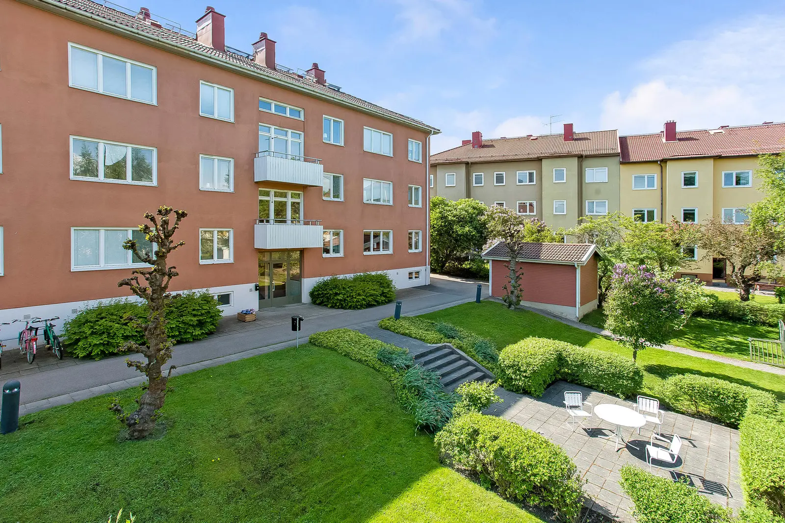 Bild 1 av 20 på Trozelligatan 23