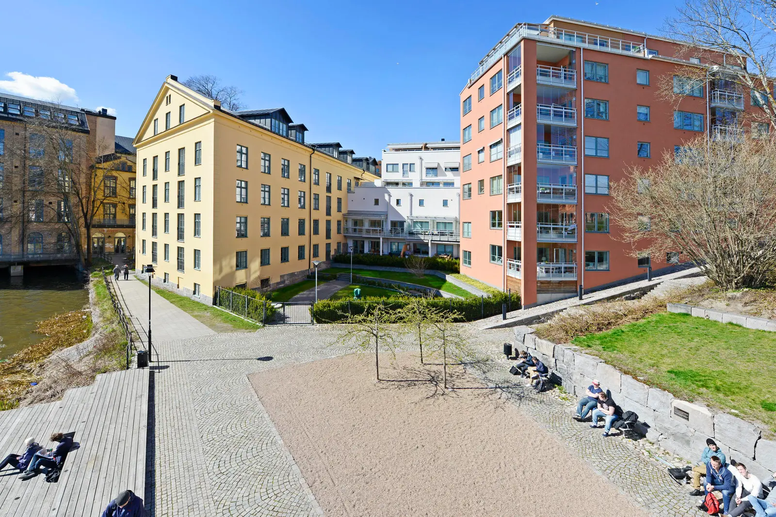 Bild 1 av 26 på Dragsgatan 1