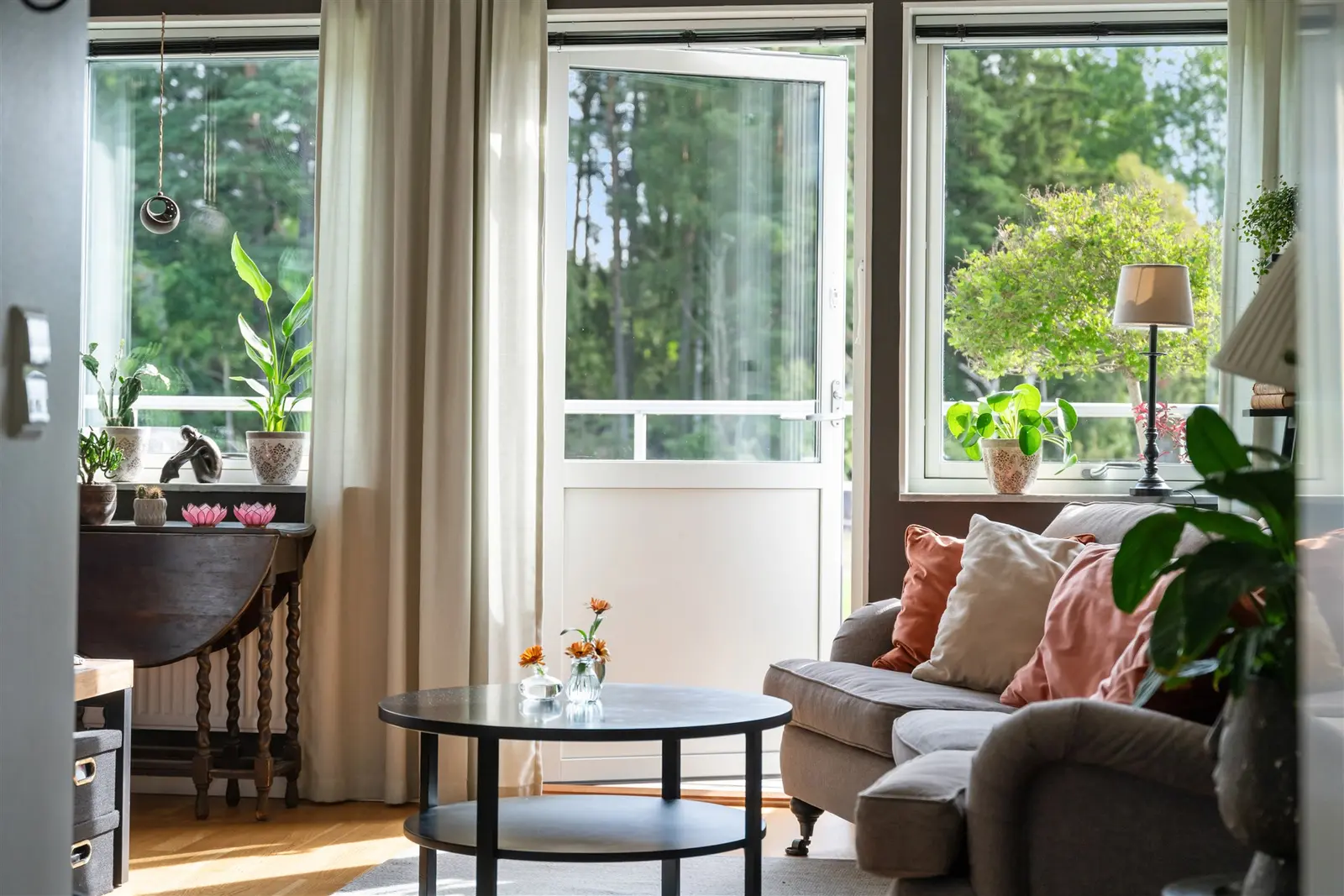 Lägenhet, Dalbyvägen 17G, Stockholm. Bild 1 av 20