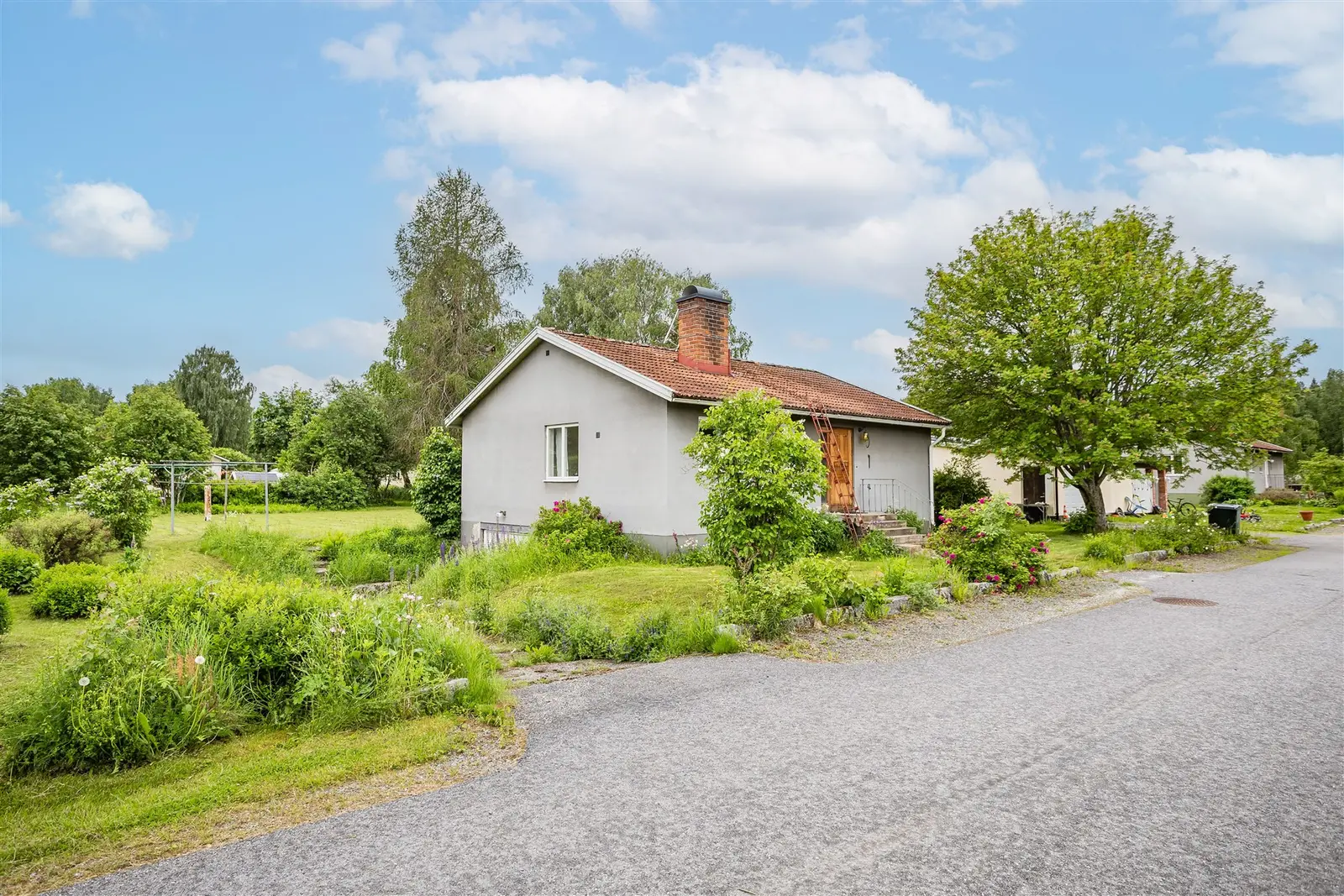 Villa, Medisvägen 9, Västernorrland. Bild 1 av 20